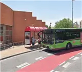 Marquesina en la estación de Las Retamas, avenida de Las Retamas con Parque Oeste, Alcorcón